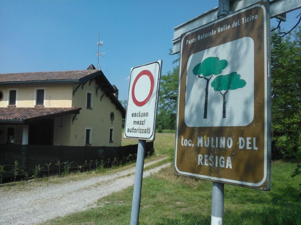 Agriturismo Helianthus Oleggio Exteriör bild